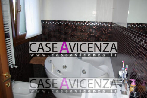 1163887_008__sg100686_wmk_0