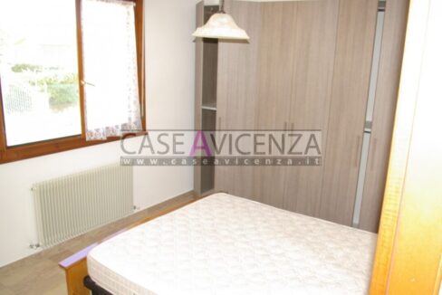 1612471_005__sg105194