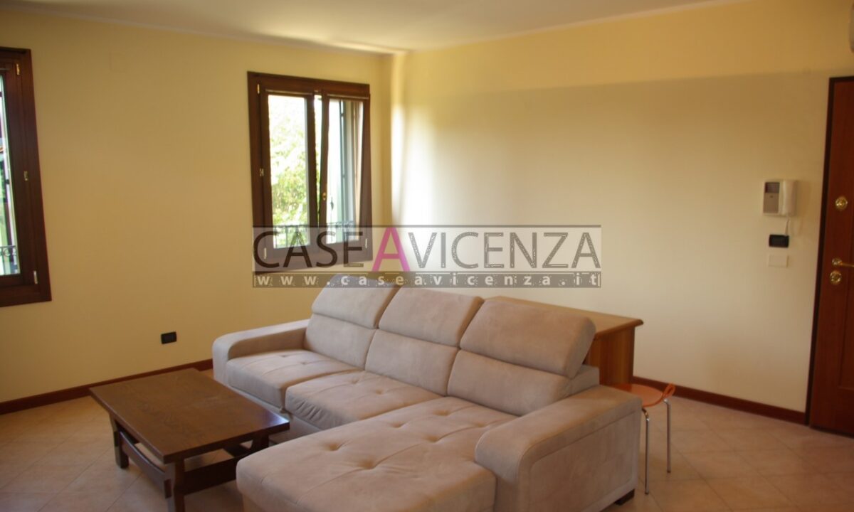 1842746_001__sg107855