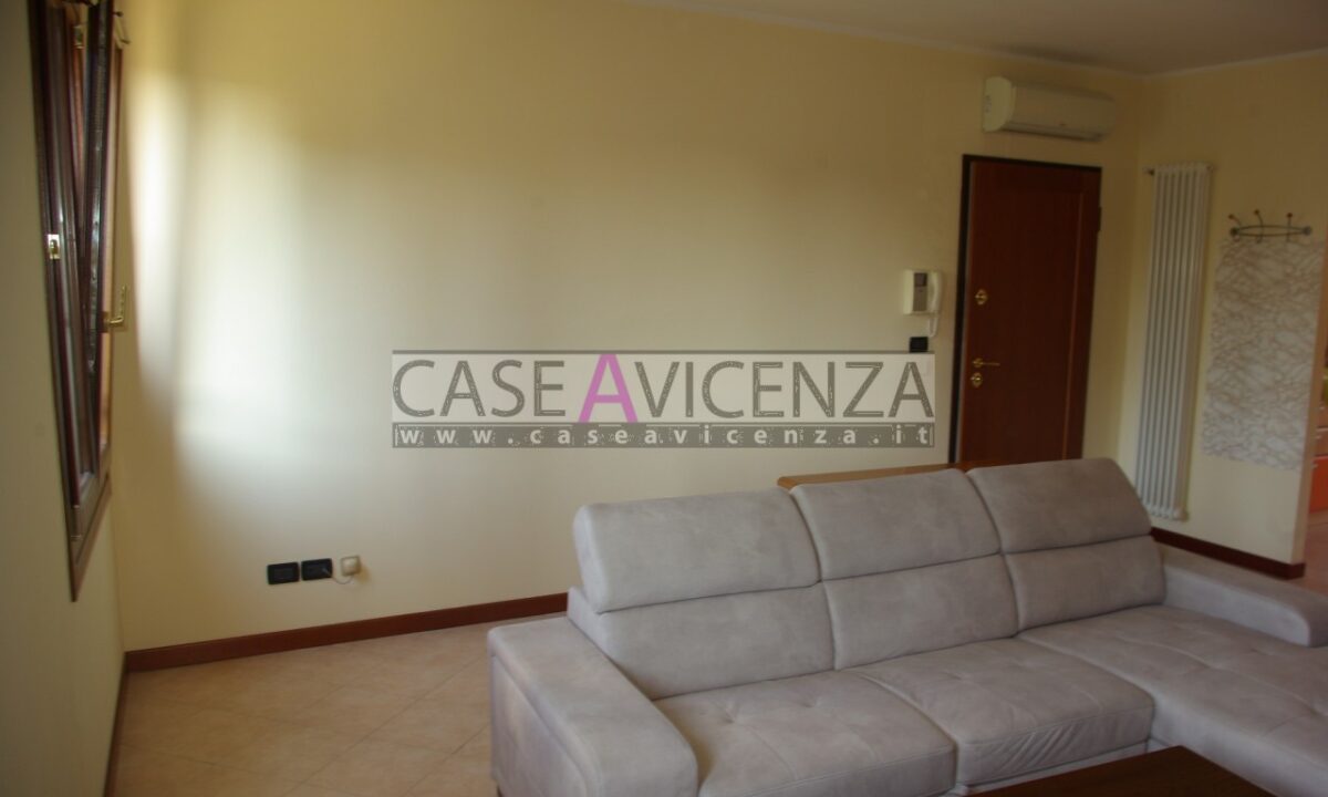 1842746_003__sg107857