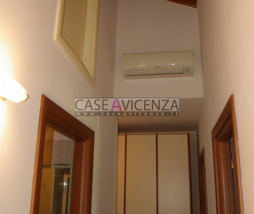 1842746_012__sg107873