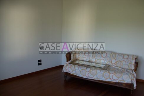 1842746_014__sg107864