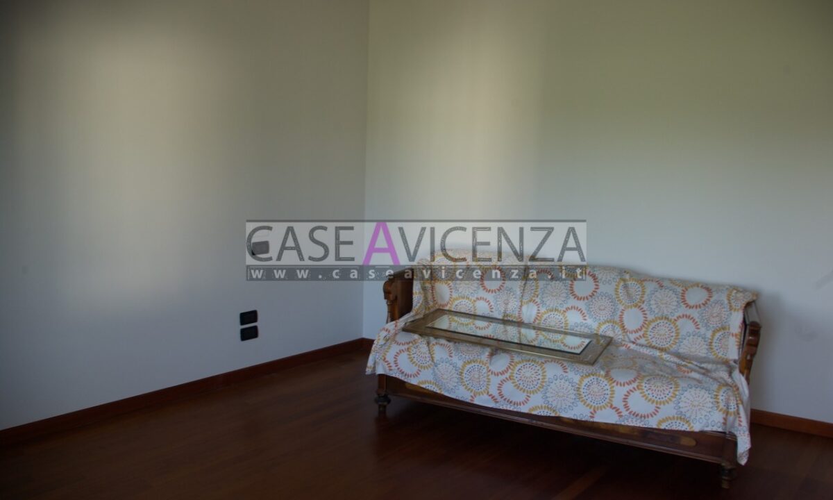 1842746_014__sg107864