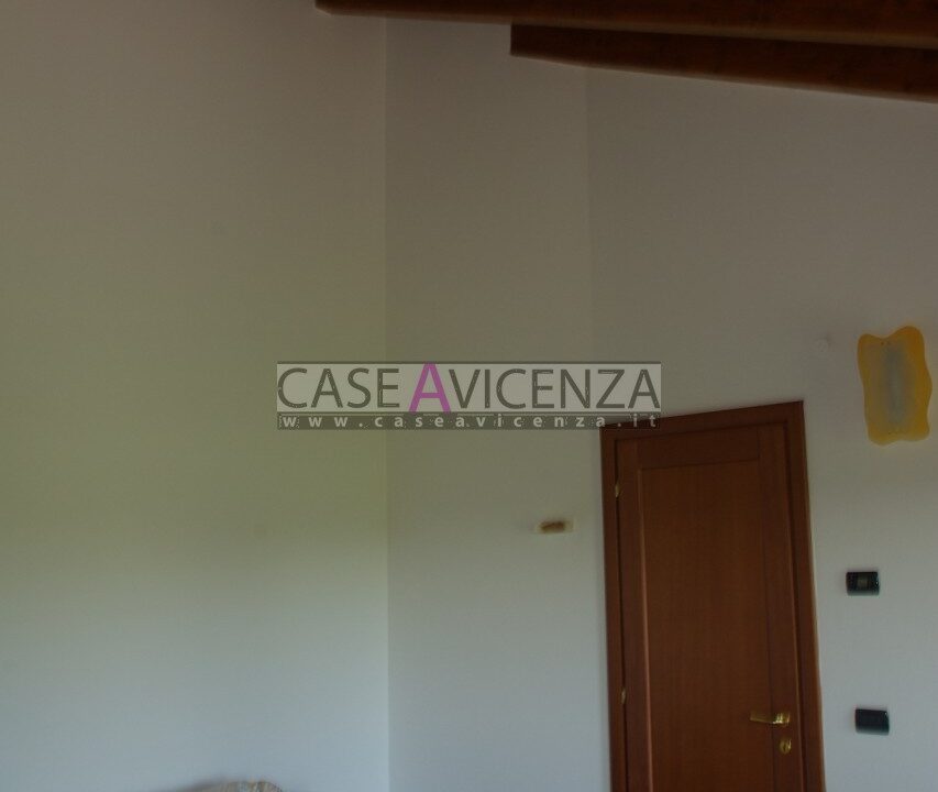 1842746_016__sg107866