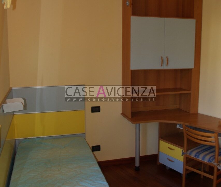 1842746_017__sg107869