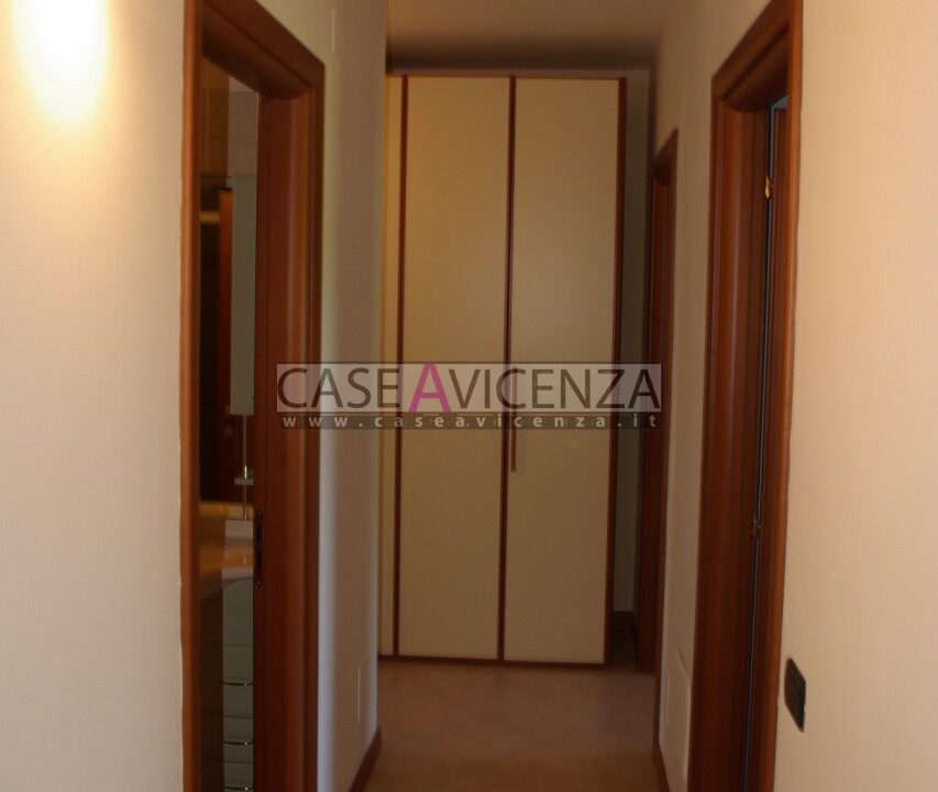 1842746_021__sg107874