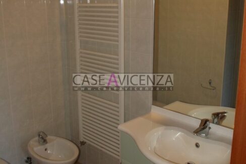 1842746_025__sg107862