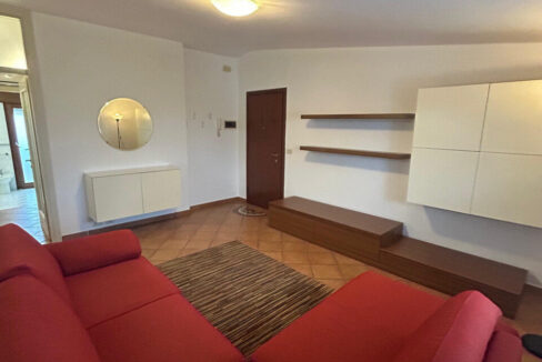 4804929_008__8_living_wmk_0