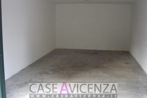 4833762_006__garage_tric_affitto_torri_wmk_0