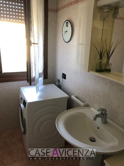 4901182_005__5_wmk_0